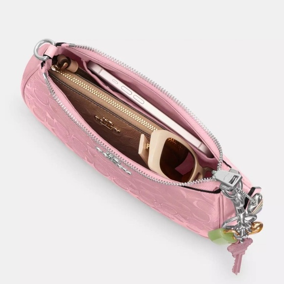 NWT 💜 Coach Teri Shoulder Bag In Signature Leather With Heart Charm - Picture 5 of 11